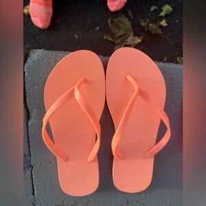 New PINK Victoria's Secret Coral Sandals